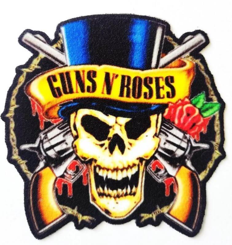 PARCHE TEXTIL GUNS AND ROSES APLIQUE PEGA CON PLANCHA