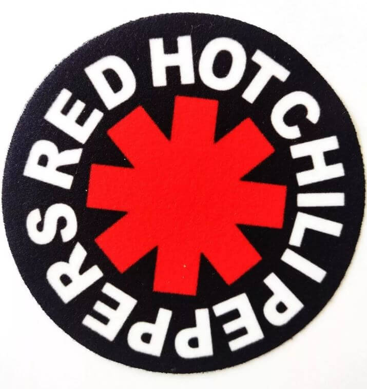 PARCHE TEXTIL RED HOT CHILIPEPPERS APLIQUE TEXTIL PEGA CON PLANCHA